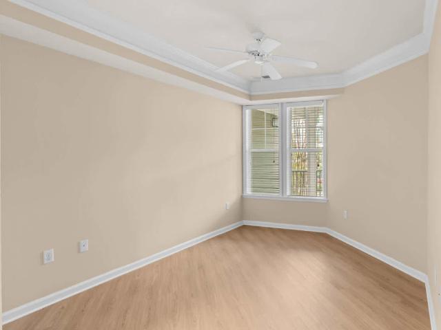 2 BR, 2 BA Apartment 370 East Diamond Avenue Unit 1079, Gaithersburg, MD 20877