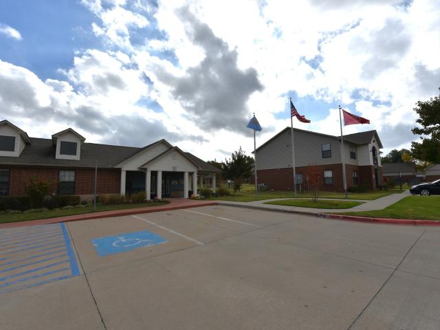 2 BR, 2 BA Apartment 3751 Eagle Cliff Drive Unit 09 923, Norman, OK 73072