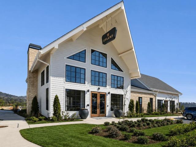 2 BR, 2 BA Apartment 380 Crown Drive Unit 2523, Dallas, GA 30132