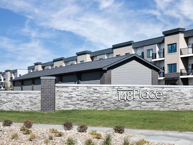2 BR, 2 BA Apartment 3820 South 148th Street Unit 2103, Omaha, NE 68144