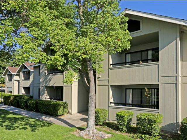 2 BR, 2 BA Apartment 3825 Little Rock Dr Unit 21, Antelope, CA 95843