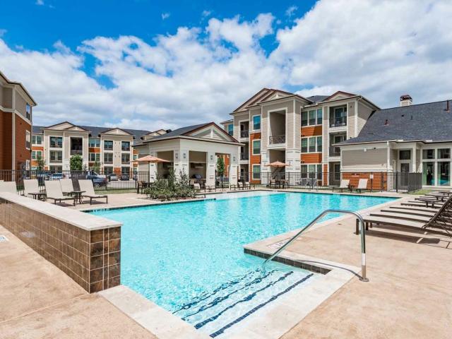 2 BR, 2 BA Apartment 3852 Telephone Rd Unit omit 2206, Houston, TX 77023