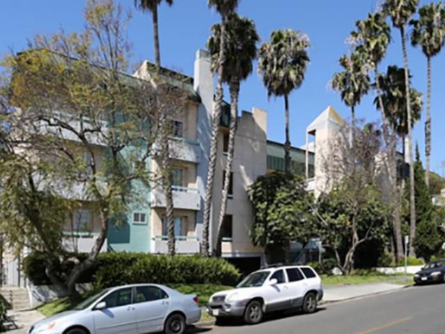 2 BR, 2 BA Apartment 3905 Inglewood Boulevard Unit 205, Los Angeles, CA 90066