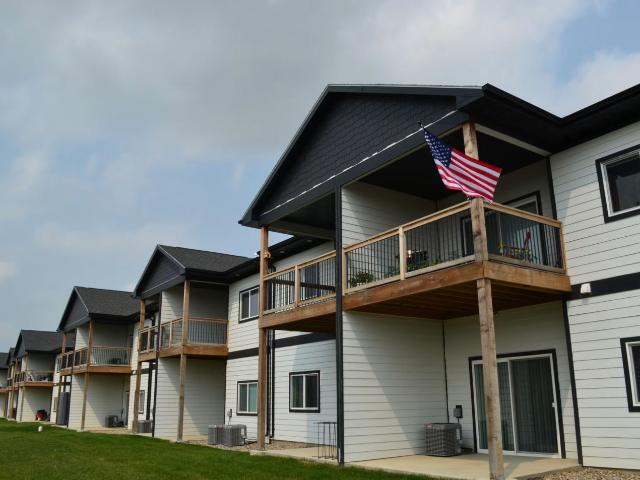 2 BR, 2 BA Apartment 3909 N Olympia Dr Unit 4001 135, Sioux Falls, SD 57107