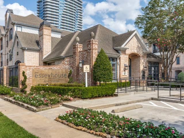 2 BR, 2 BA Apartment 3919 Essex Lane Unit 313, Houston, TX 77027