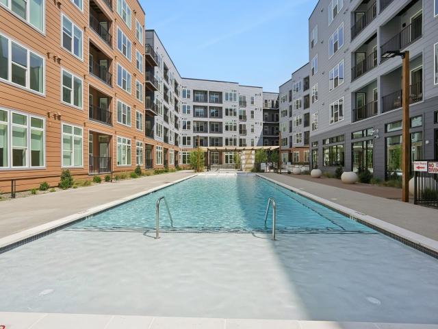 2 BR, 2 BA Apartment 3934 Raleigh Street Unit 2010, Charlotte, NC 28206
