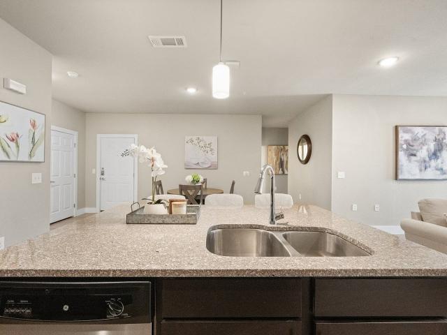 2 BR, 2 BA Apartment 3951 Dechman Dr Unit 1151, Grand Prairie, TX 75052