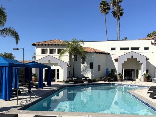 2 BR, 2 BA Apartment 39930 Whitewood Road Unit O202, Murrieta, CA 92563