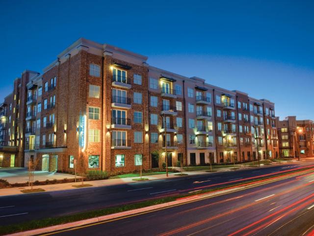 2 BR, 2 BA Apartment 3000 Tulane Avenue Unit 401, New Orleans, LA 70119