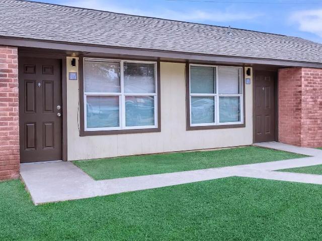 2 BR, 2 BA Apartment 3001 East J Campbell Boulevard Unit B06 608, Nacogdoches, TX 75961
