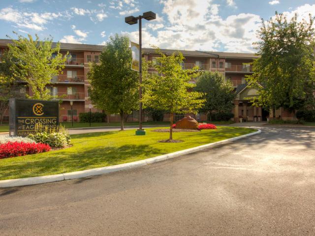 2 BR, 2 BA Apartment 300 Eagle Pond Dr Unit 153, Walled Lake, MI 48390