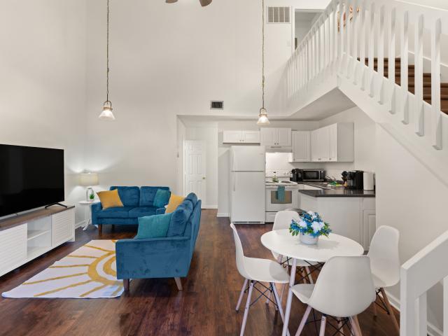 2 BR, 2 BA Apartment 300 S Grove Blvd, Kingsland, GA 31548