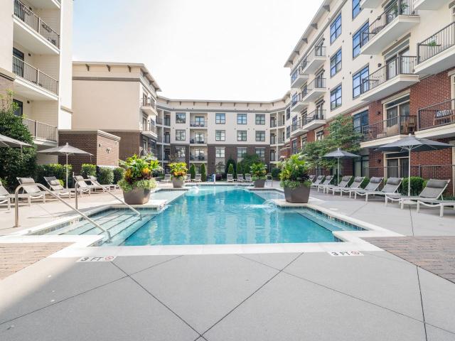 2 BR, 2 BA Apartment 300 State Street Unit 400, Knoxville, TN 37902