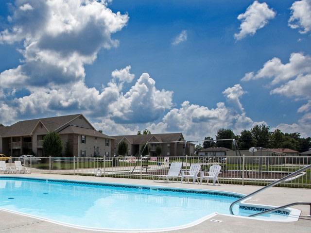 2 BR, 2 BA Apartment 301 East Center Street Unit 507, Rogersville, MO 65742