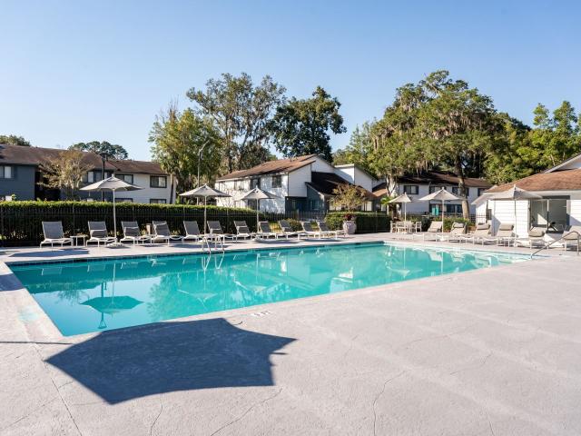 2 BR, 2 BA Apartment 301 Noble Oaks Drive Unit 2007, Savannah, GA 31406