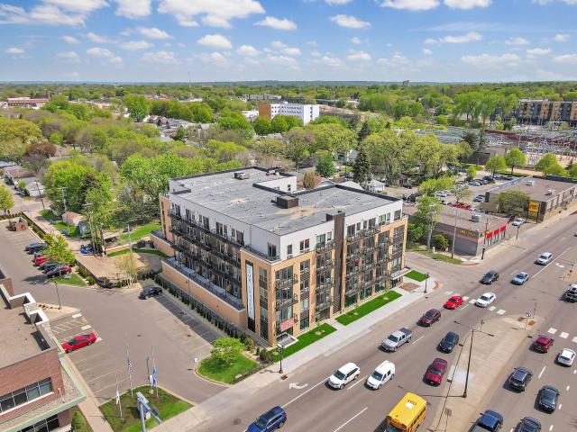 2 BR, 2 BA Apartment 304 Snelling Avenue N. Unit 219, Saint Paul, MN 55104
