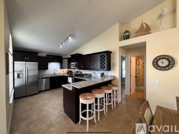 2 BR, 2 BA Apartment 3075 Fox Ln, Unit 3075, Palm Harbor, FL 34683
