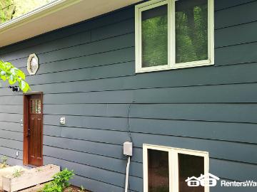 2 BR, 2 BA Apartment 309 N Park St, Roberts, WI 54023
