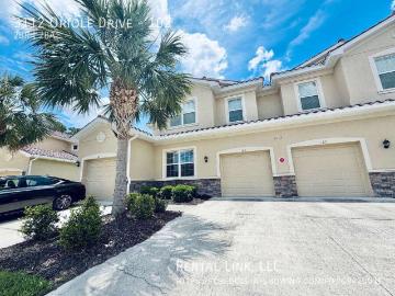 2 BR, 2 BA Apartment 3112 Oriole Drive 102, Sarasota, FL 34243