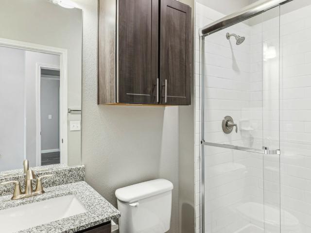 2 BR, 2 BA Apartment 311 E Young Street Unit 1301, Dayton, TX 77535