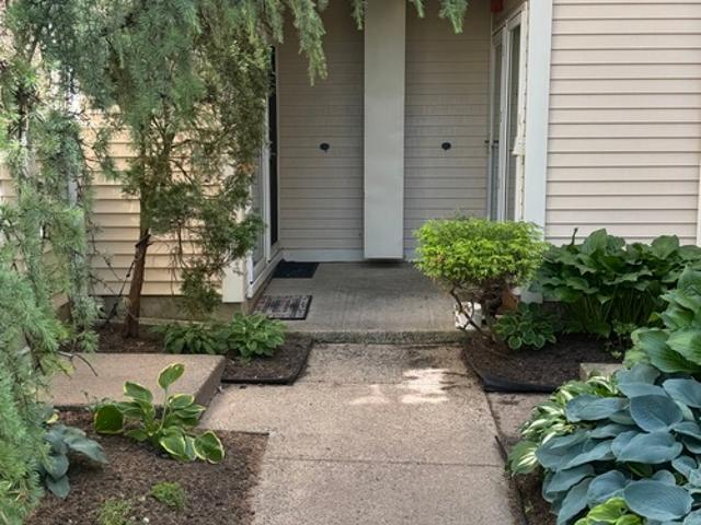 2 BR, 2 BA Apartment 311 Society Place, Unit Condominium for rent, Newtown, PA 18940