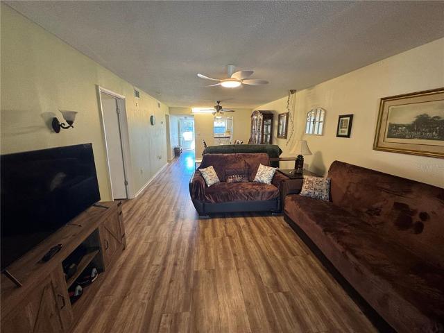 2 BR, 2 BA Apartment 3122 Lake Bayshore Drive, Bradenton, FL 34205