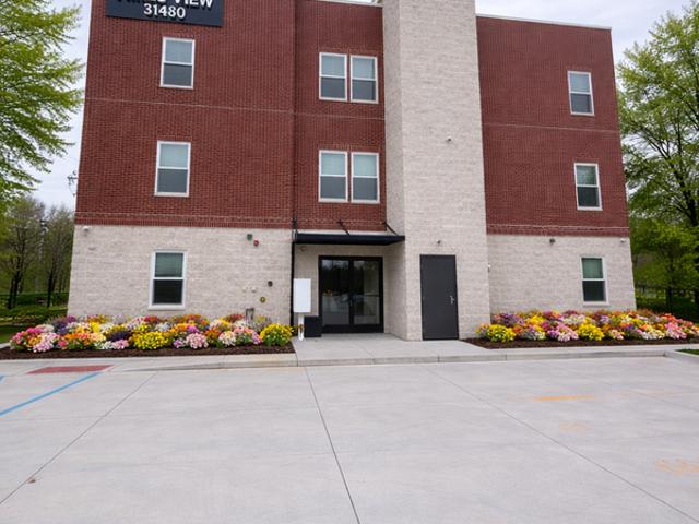 2 BR, 2 BA Apartment 31480 Warren Rd, Westland, MI 48185