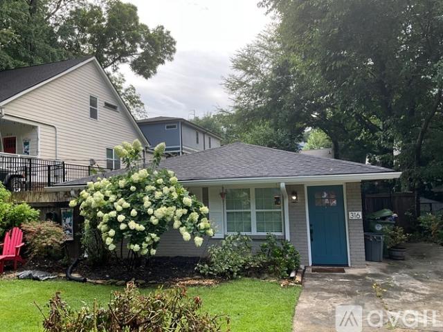 2 BR, 2 BA Apartment 316 Nelms Avenue Northeast, Atlanta, GA 30307