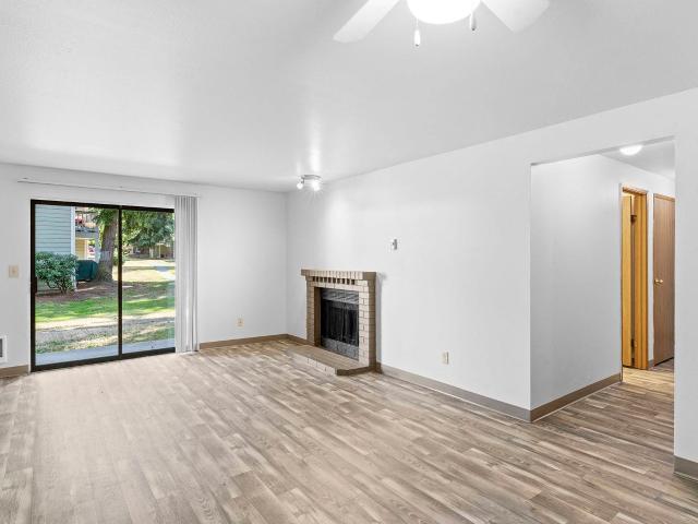 2 BR, 2 BA Apartment 31736 50th Lane S.W Federal Way, WA 98023