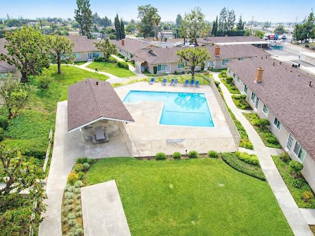 2 BR, 2 BA Apartment 319 West Lambert Road Unit 58, Brea, CA 92821
