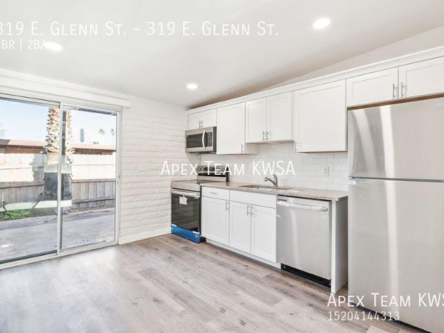 2 BR, 2 BA Apartment 319 E. Glenn St Tucson, AZ 85705