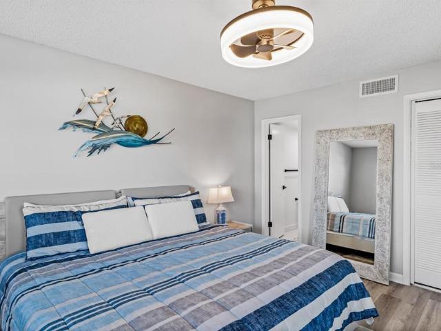 2 BR, 2 BA Apartment 3210 Gulf Boulevard, Belleair Beach, FL 33786