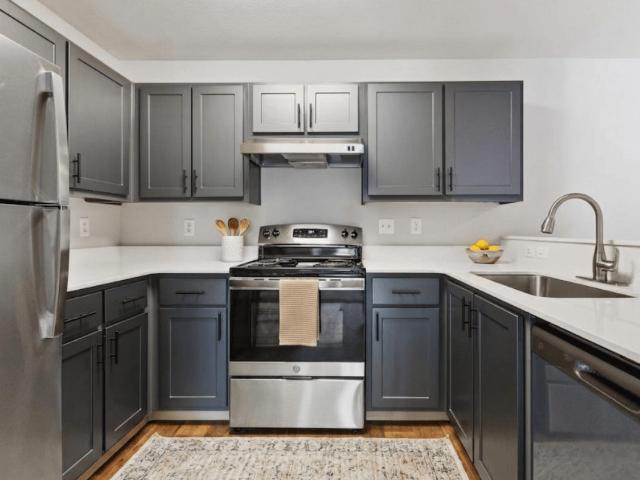 2 BR, 2 BA Apartment 3210 Southwest 185th Avenue Unit 30, Beaverton, OR 97003