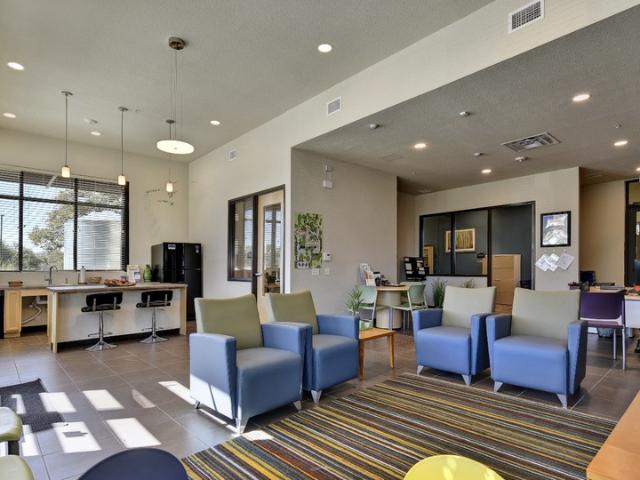 2 BR, 2 BA Apartment 3232 W Slaughter Ln, Austin, TX 78748