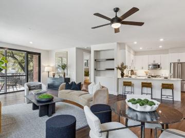 2 BR, 2 BA Apartment 3255 Carlisle Street Unit 1222, Dallas, TX 75204