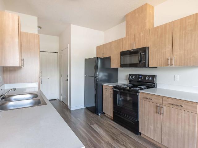 2 BR, 2 BA Apartment 329 Fossholm St NE Unit L 06, Silverton, OR 97381