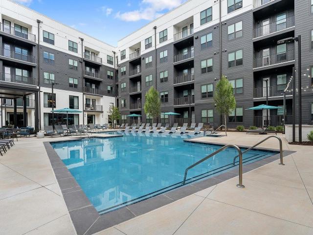2 BR, 2 BA Apartment 3300 Overton Park Dr SE Unit 104, Atlanta, GA 30339