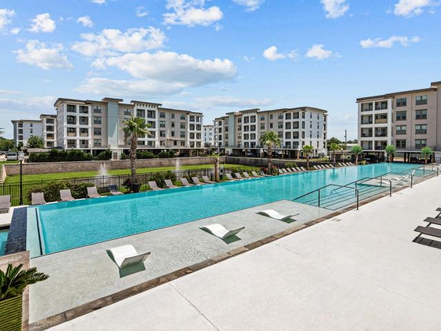 2 BR, 2 BA Apartment 3300 Towers Blvd Unit 1232, Seabrook, TX 77586