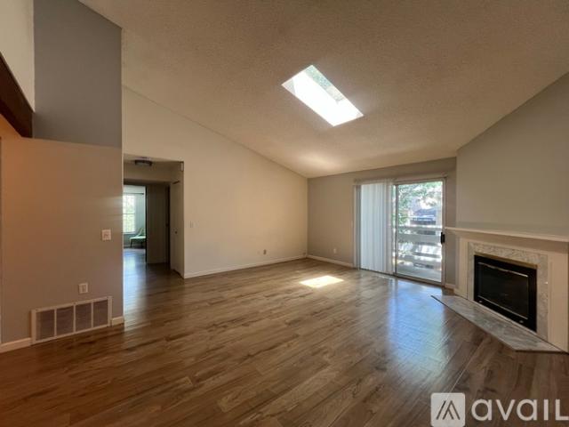 2 BR, 2 BA Apartment 3314 South Ammons Street, Unit 2 204, Lakewood, CO 80227
