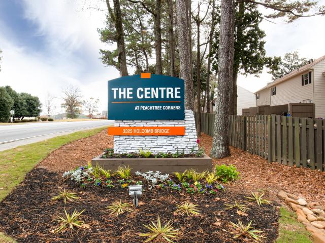 2 BR, 2 BA Apartment 3325 Holcomb Bridge Road Unit 49B, Peachtree Corners, GA 30092