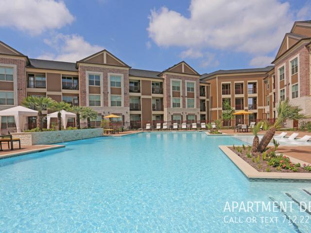 2 BR, 2 BA Apartment 337 Forest Center DrÂ, Houston, TX 77339
