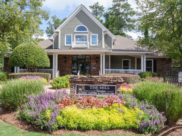 2 BR, 2 BA Apartment 3350 George Busbee Pkwy NW Unit 0801, Kennesaw, GA 30144