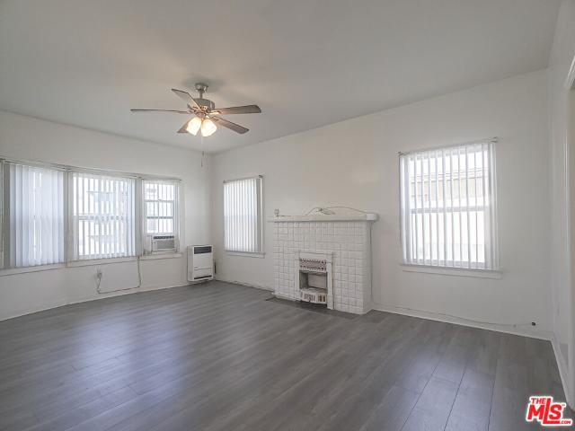 2 BR, 2 BA Apartment 336 South Wilton Place, Los Angeles, CA 90020