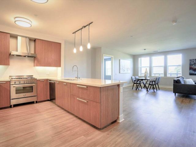 2 BR, 2 BA Apartment 33 San Pablo Avenue Unit 407, San Rafael, CA 94903