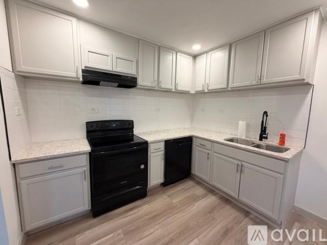 2 BR, 2 BA Apartment 3 Pershing Drive, Unit B, Denison, TX 75020