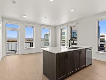 2 BR, 2 BA Apartment 440 West Columbia Way Unit 713, Vancouver, WA 98660