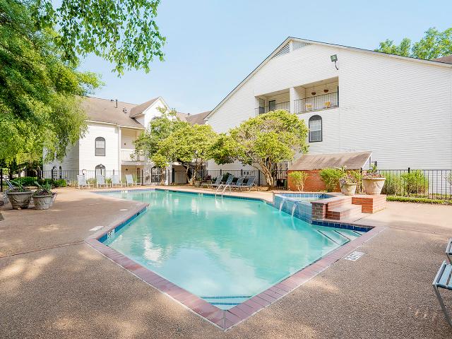 2 BR, 2 BA Apartment 440 Cross Park Drive Unit I106, Pearl, MS 39208