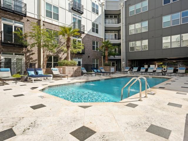 2 BR, 2 BA Apartment 441 Meeting Street Unit 327, Charleston, SC 29403