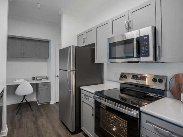 2 BR, 2 BA Apartment 4450 El Centro Road Unit 0524, Sacramento, CA 95834