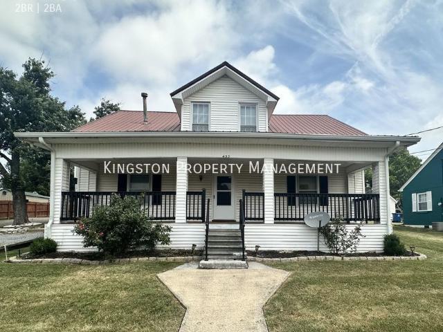 2 BR, 2 BA Apartment 453 Mooreland Ave Harrodsburg, KY 40330